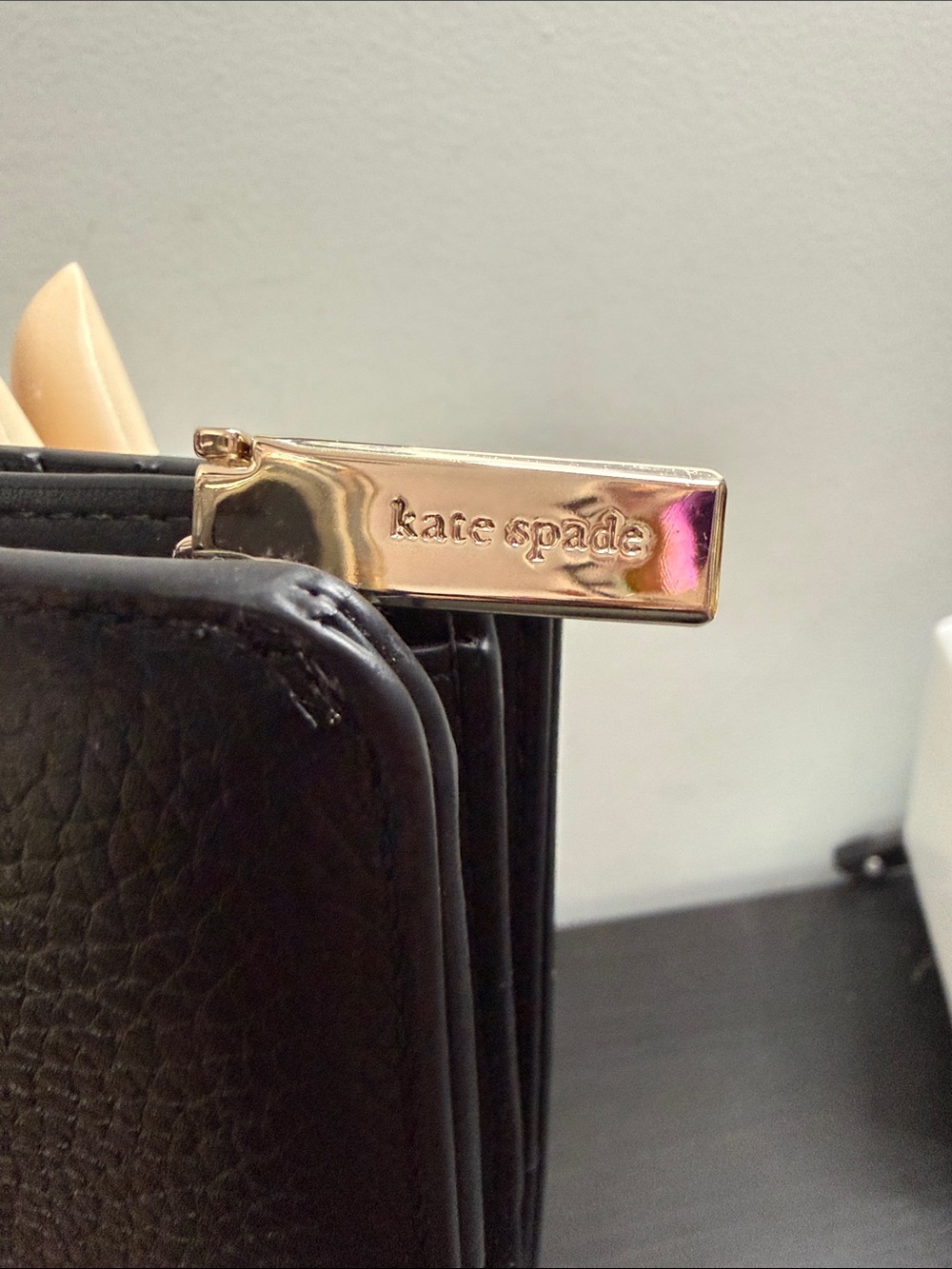 kate spade Black Pebbled Leather Zip Wallet with Gold Logo - Picture 2 of 10